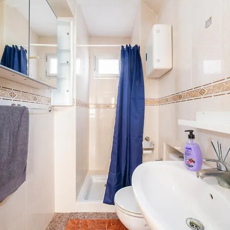 California 14 Fitsuite Apartment Almeria